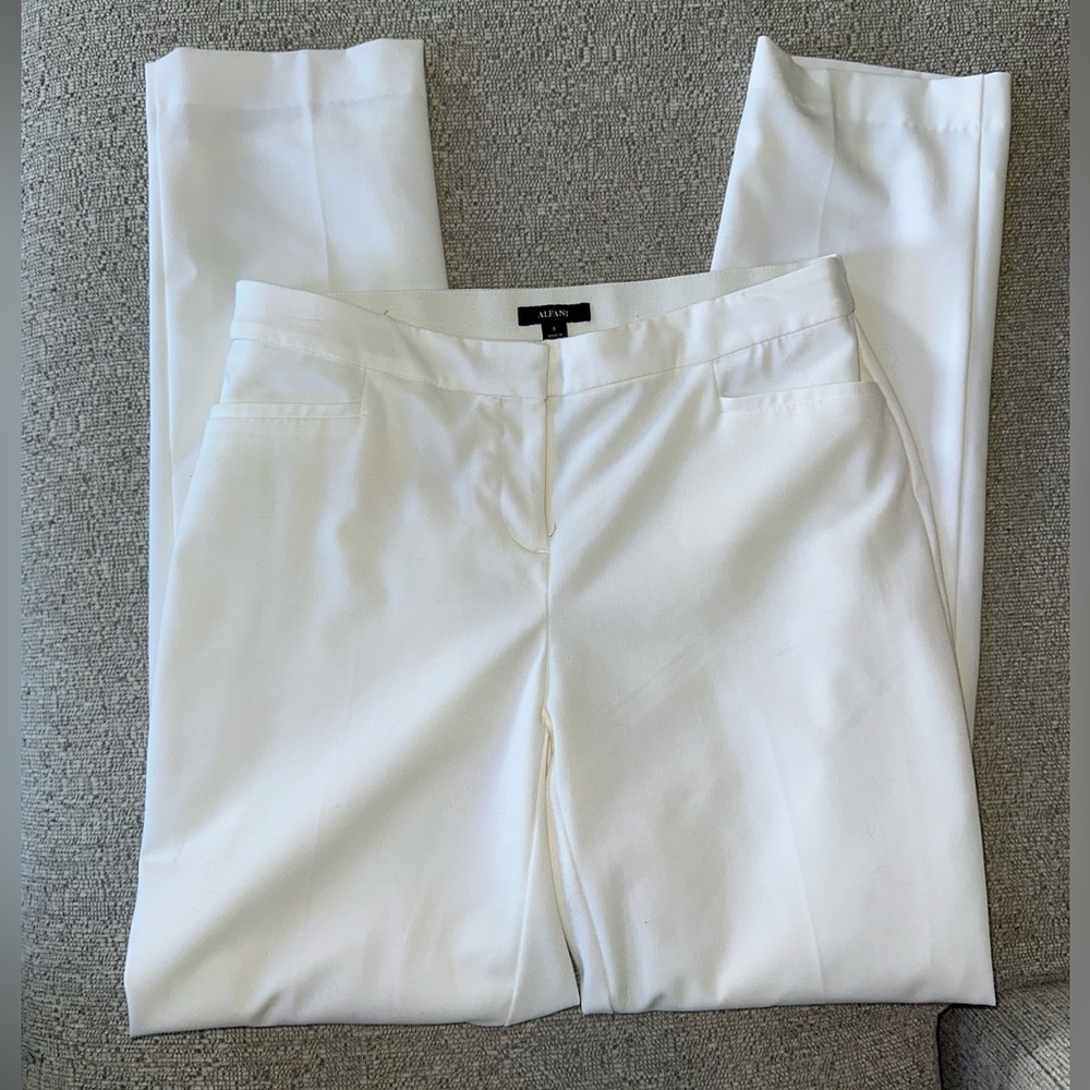 Alfani Ladies White Business Pants Size 6